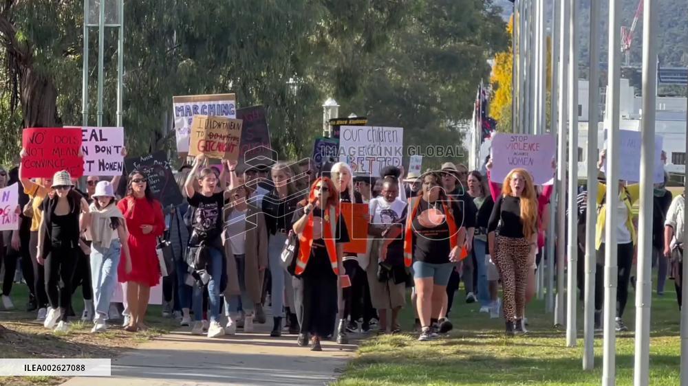 Australian PM joins mass protests against gendered violence