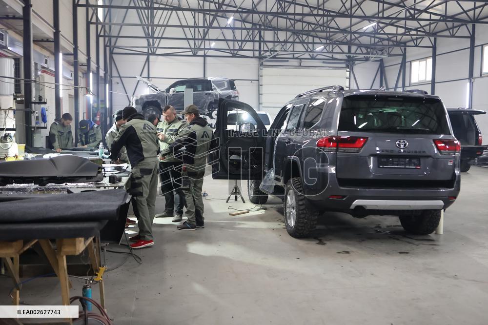 Company reequips vehicles for army in Prykarpattia region