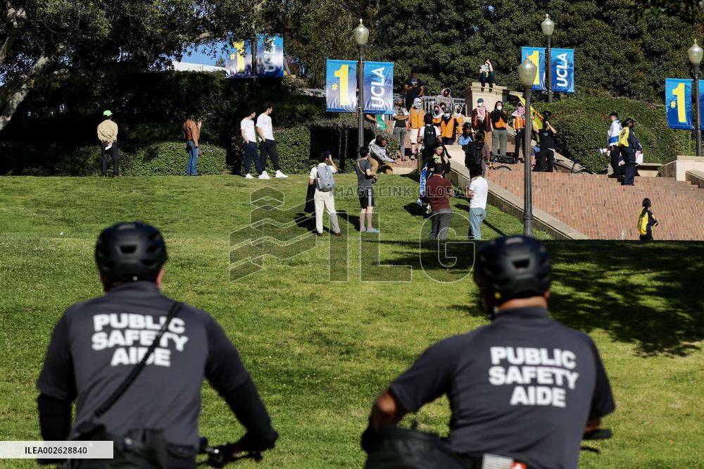 U.S.-LOS ANGELES-UCLA-PRO-PALESTINIAN PROTEST