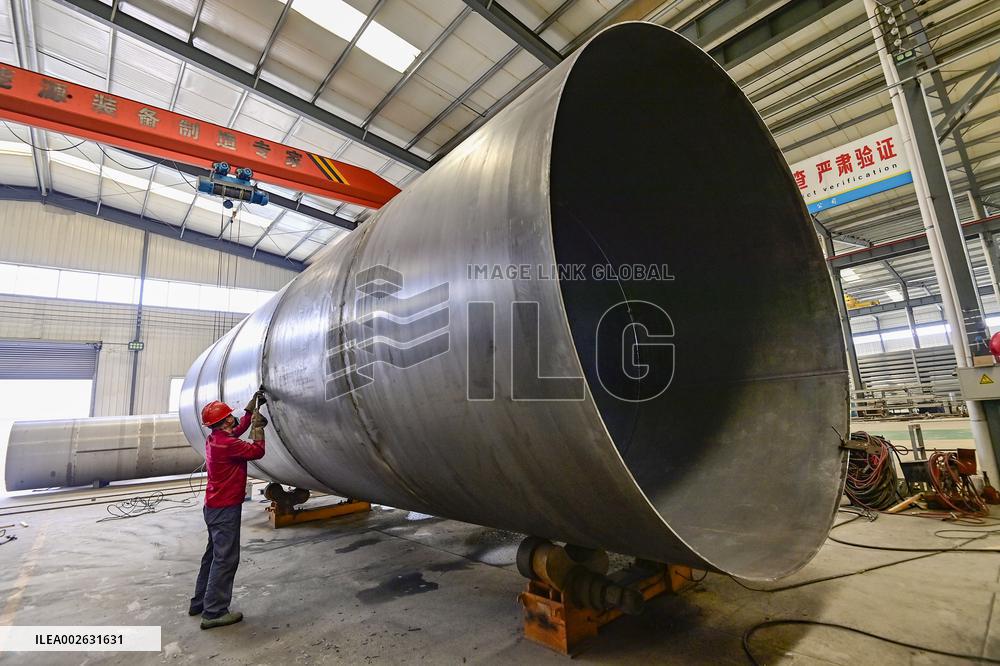 2024 April PMI in China