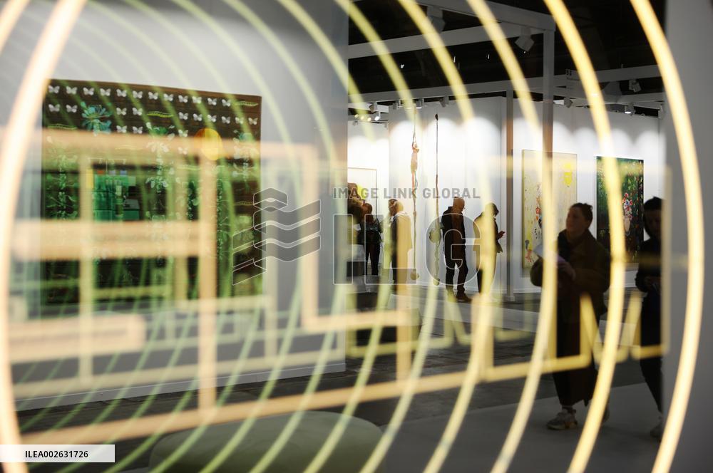 XINHUA PHOTOS OF THE DAY