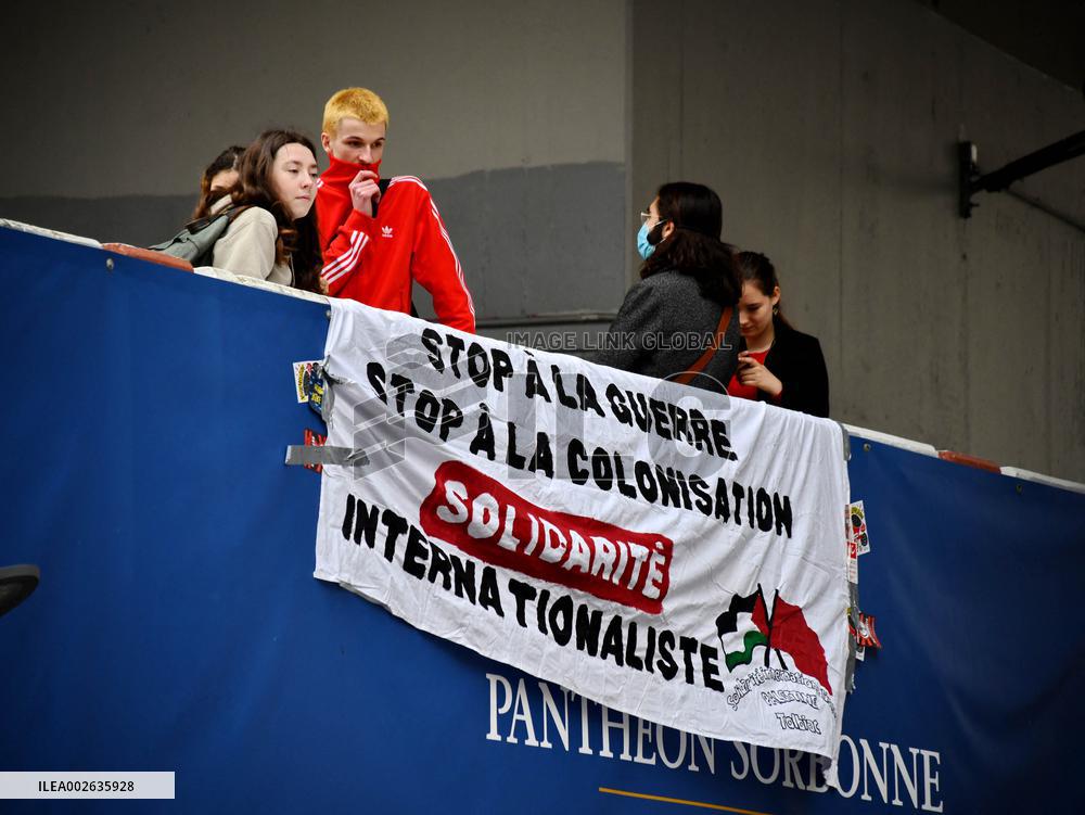Pro-Palestinian Students Rally At Tolbiac University - Paris