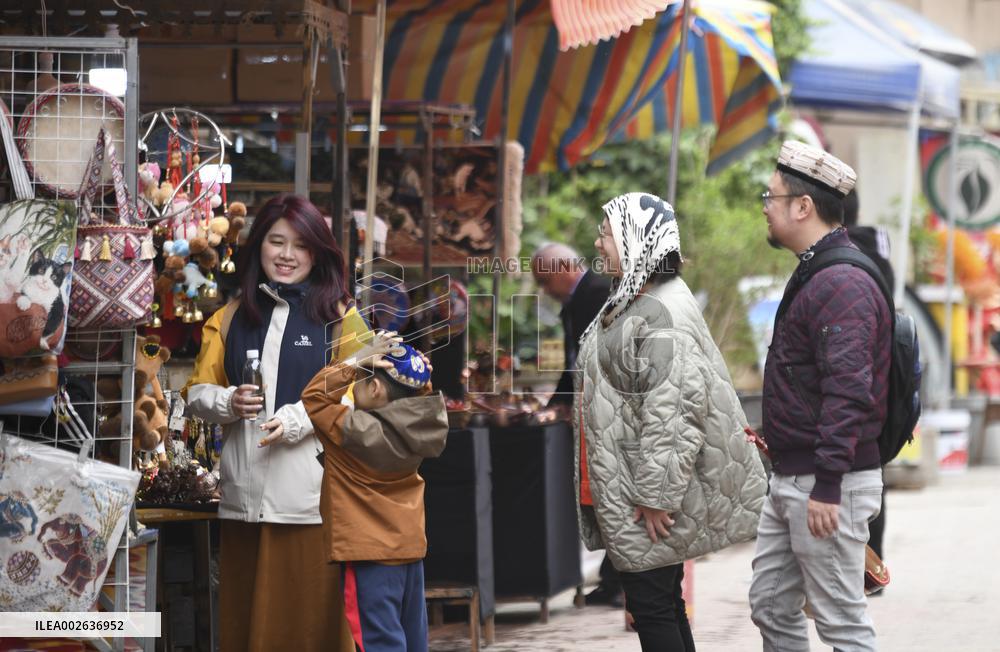 Xinhua Headlines: Legislation protecting Xinjiang ancient city comes into force