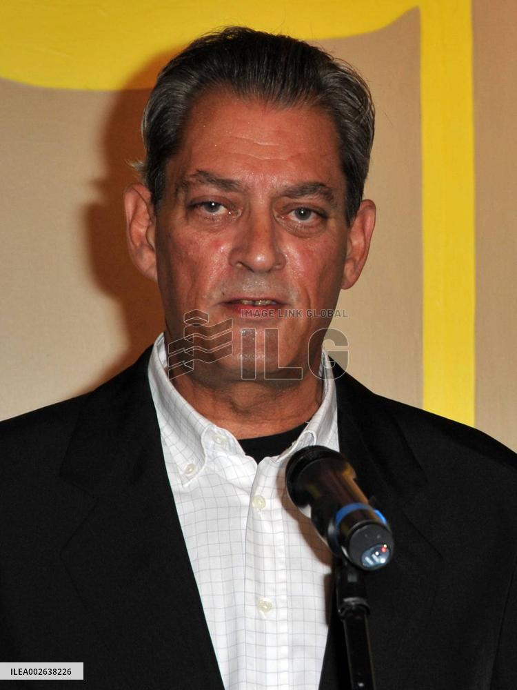 Paul Auster received the 'Grand Vermeil' medal in Paris