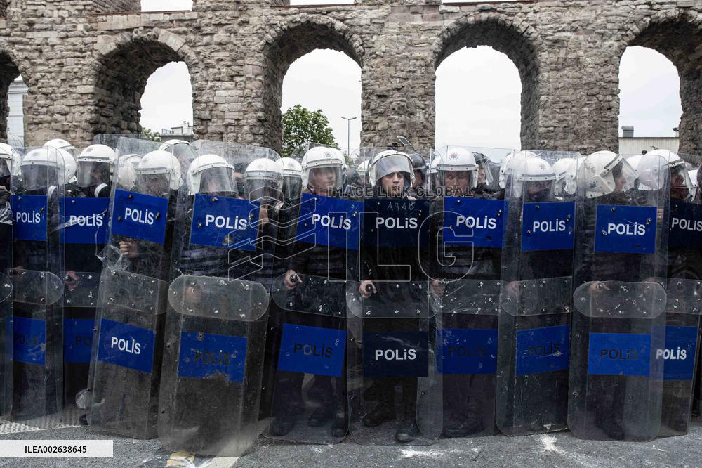 Police Attack May Day Demonstration In Istanbul