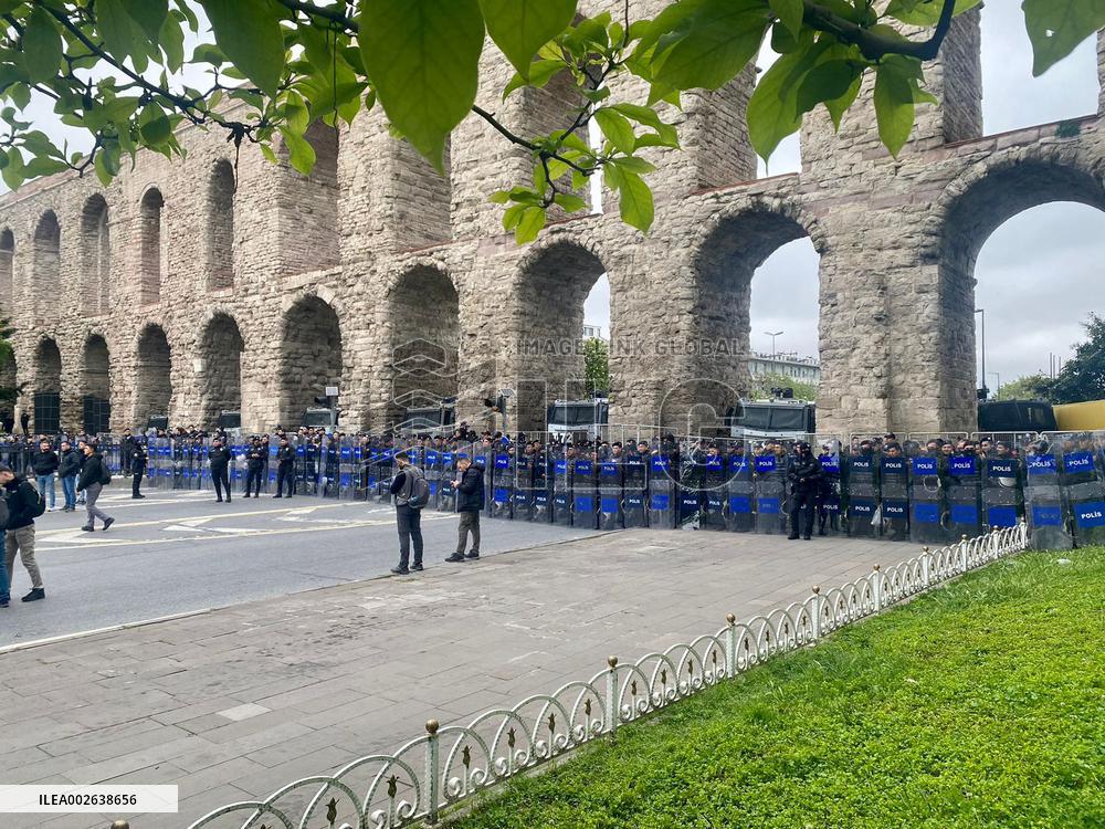Police Attack May Day Demonstration In Istanbul