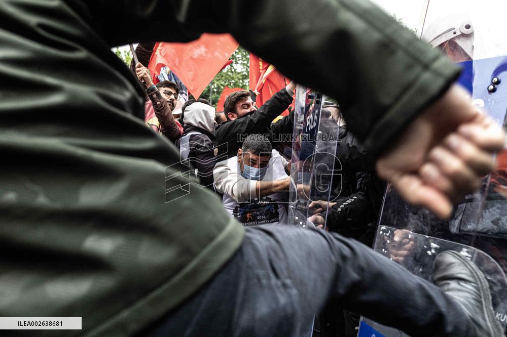 Police Attack May Day Demonstration In Istanbul