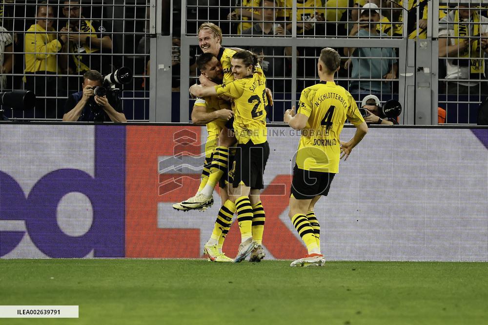 (SP)GERMANY-DORTMUND-FOOTBALL-UEFA CHAMPIONS LEAGUE-DORTMUND VS PSG