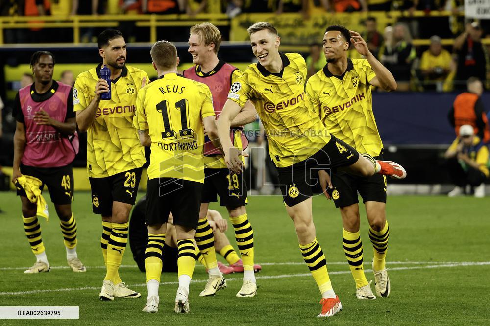 (SP)GERMANY-DORTMUND-FOOTBALL-UEFA CHAMPIONS LEAGUE-DORTMUND VS PSG