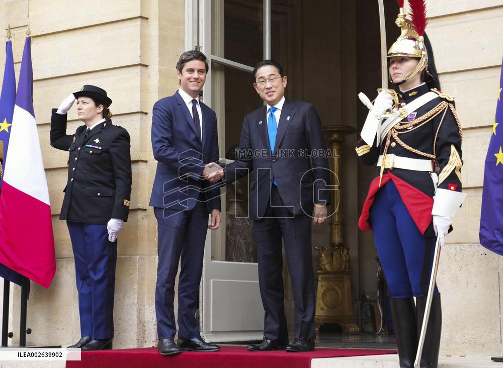 Japan PM Kishida in France
