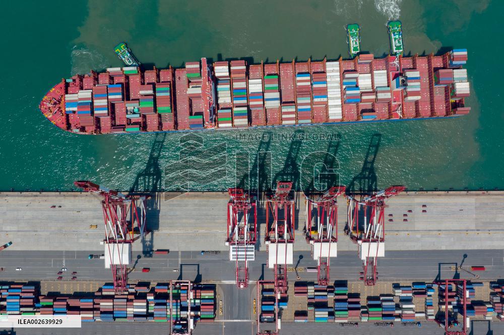 COSCO Shipping Trade in Qingdao Port