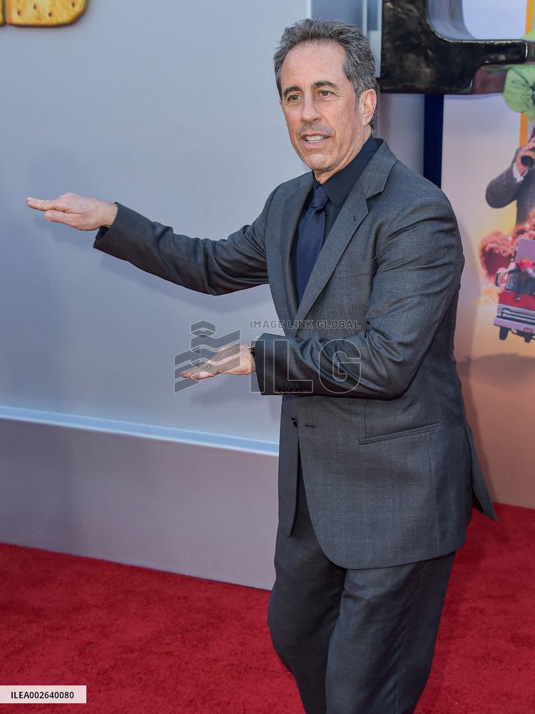 Netflix's Unfrosted Premiere - LA