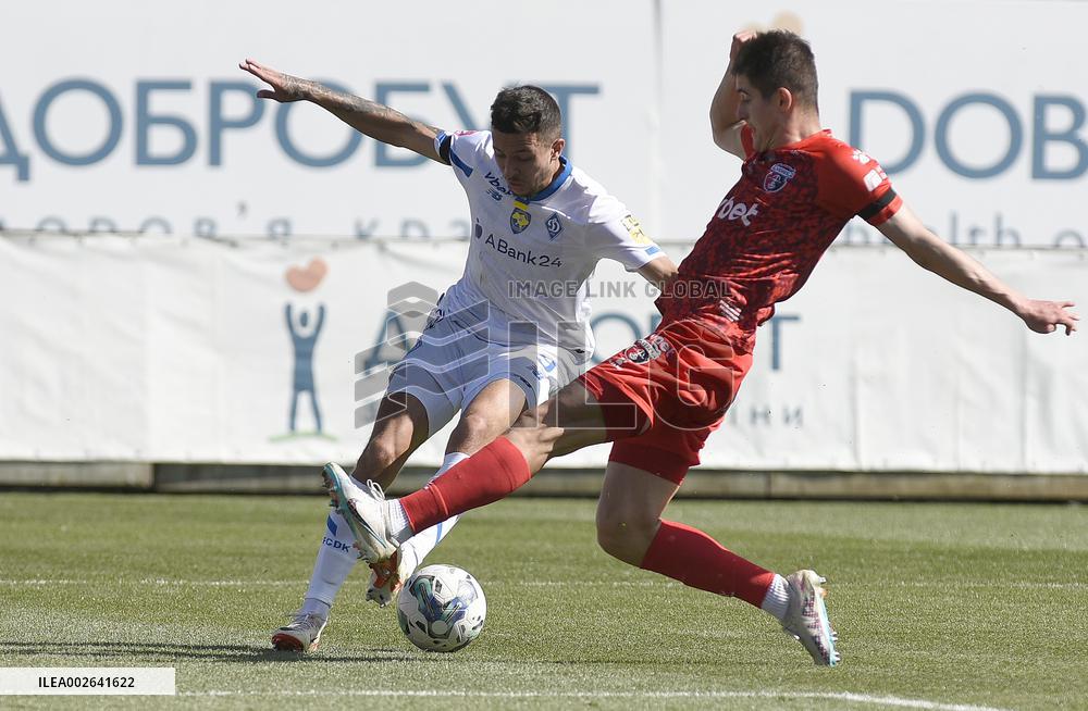 Dynamo Kyiv 3-0 Veres Rivne