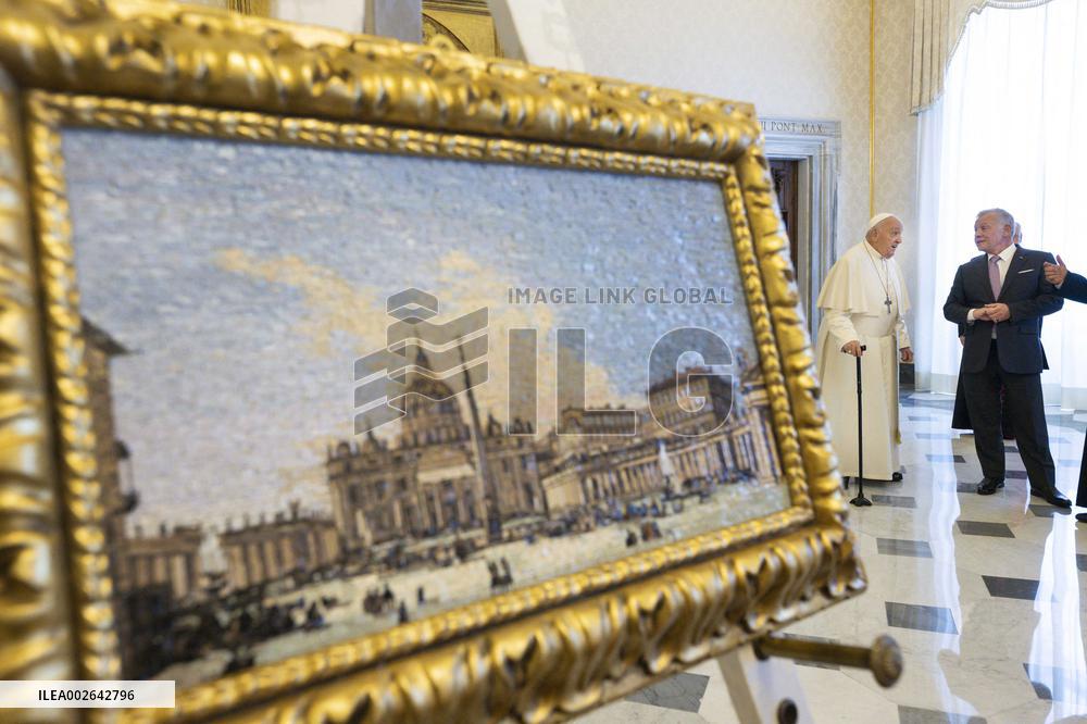 Pope Francis Meets King Abdullah II of Jordan - Vatican