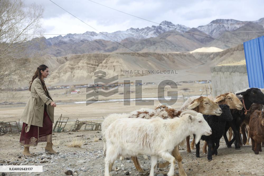 CHINA-XINJIANG-TAJIK TRAIN CONDUCTOR (CN)