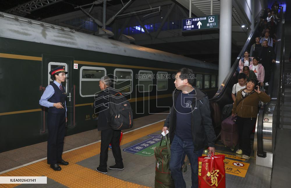 CHINA-XINJIANG-TAJIK TRAIN CONDUCTOR (CN)