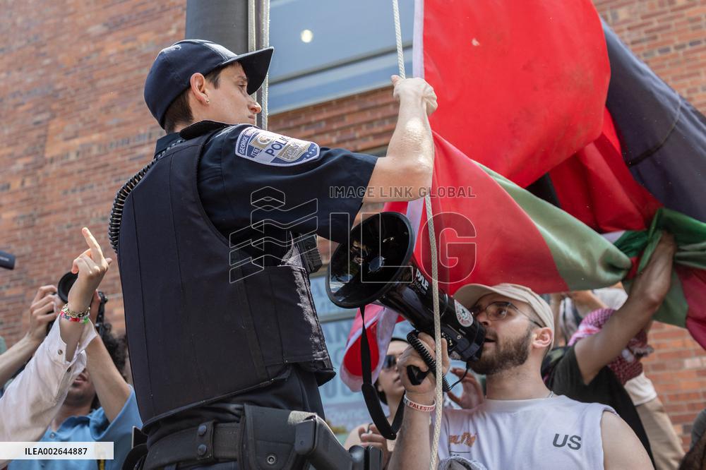 Pro-Palestinian Encampment Continues - Washington