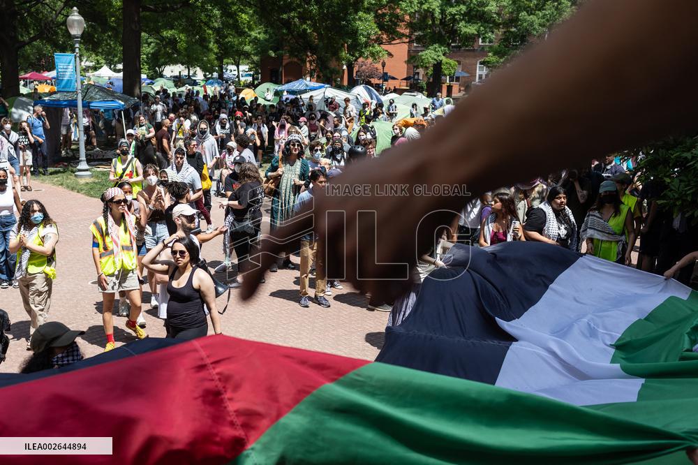 Pro-Palestinian Encampment Continues - Washington