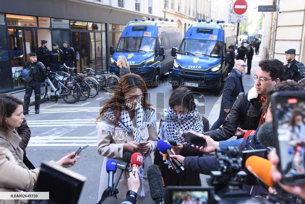 Sciences Po Pro-Palestinian Activists Speak To The Press - Paris