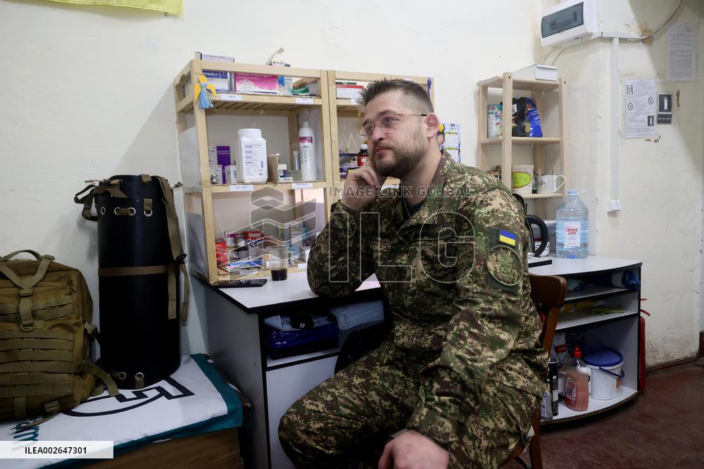 Volunteer medics of Ukraines National Guard brigade