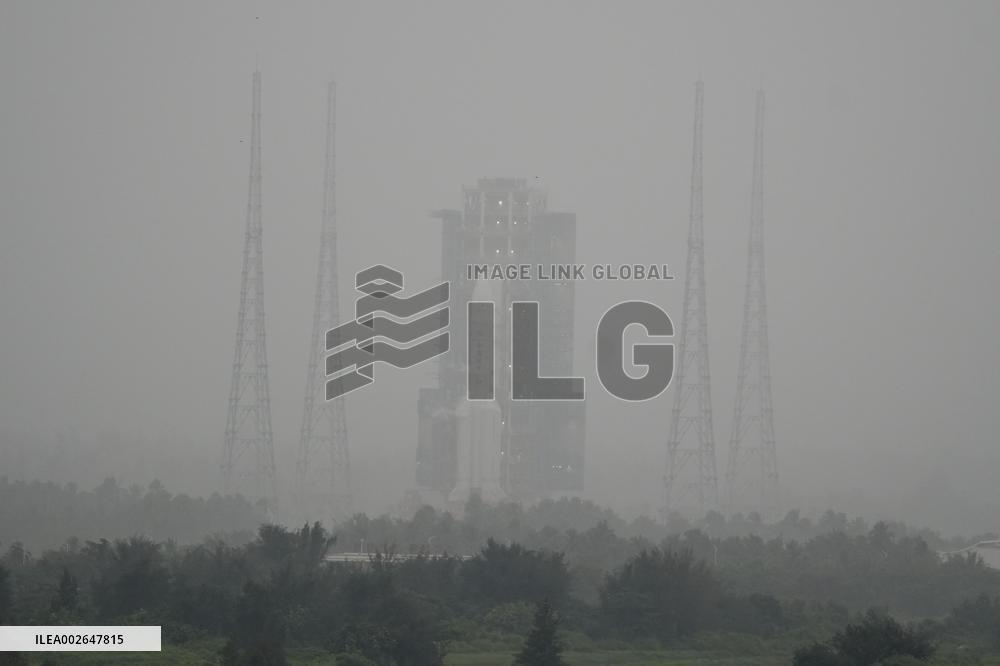 Chang 'e-6 Probe Launched