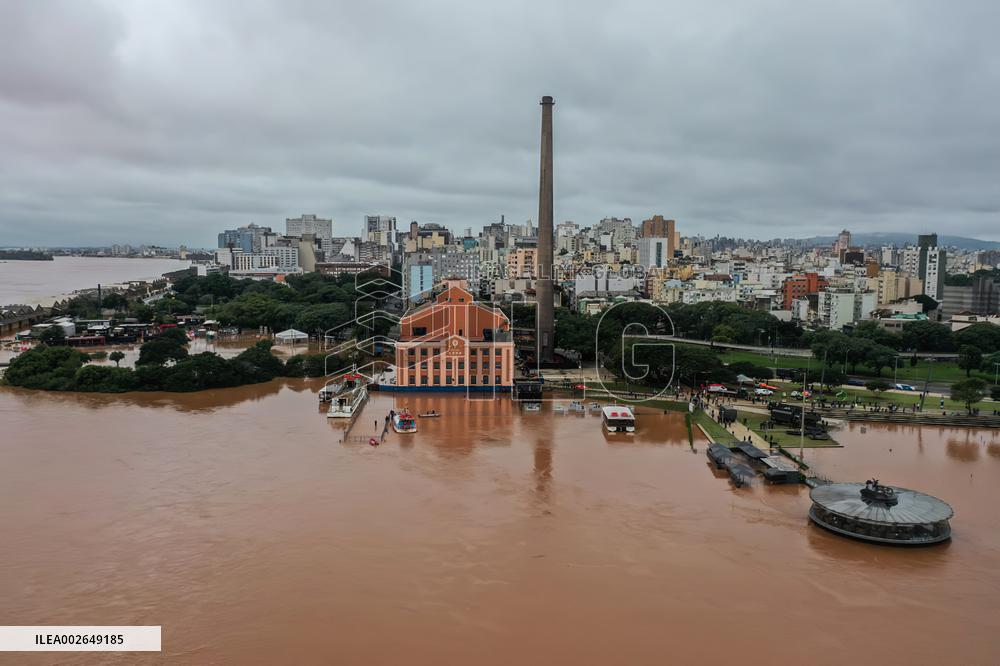 BRAZIL-RIO GRANDE DO SUL-PORTO ALEGRE-FLOOD-DEATH TOLL