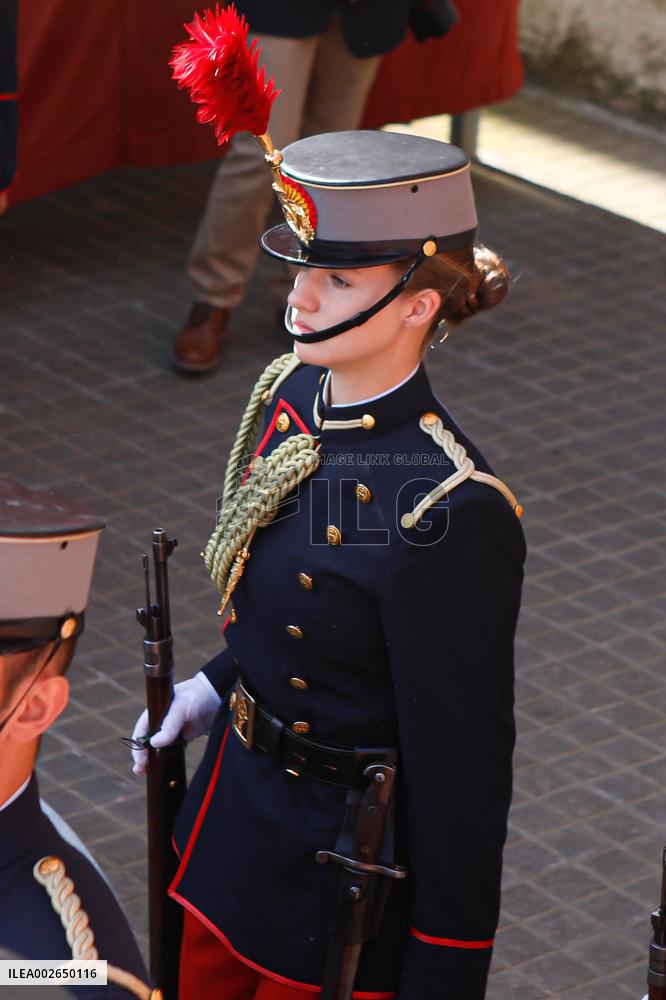 Swearing In Of King Felipe VI In The Spanish Army 40th Anniversary - Zaragoza