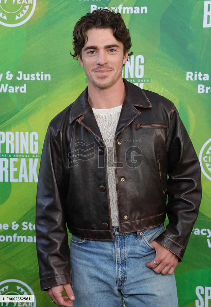 City Year Los Angeles' 13th Annual Spring Break Event