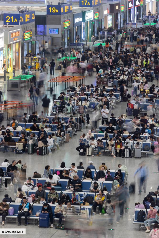 CHINA-MAY DAY HOLIDAY-TRAVEL RUSH (CN)