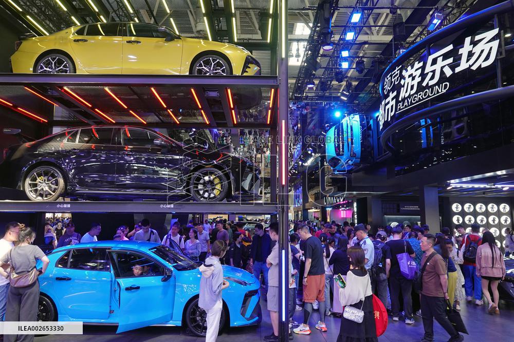 Lynk & Co Stand at Auto Beijing 2024