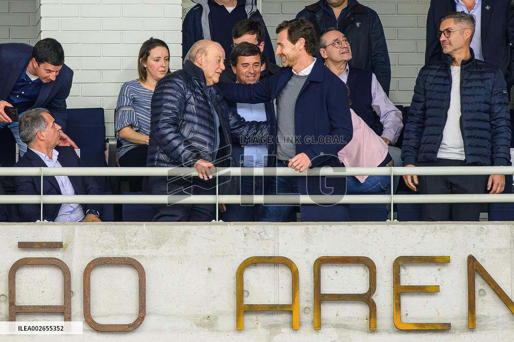 Voleibol Feminino : FC Porto vs Colégio Efanor