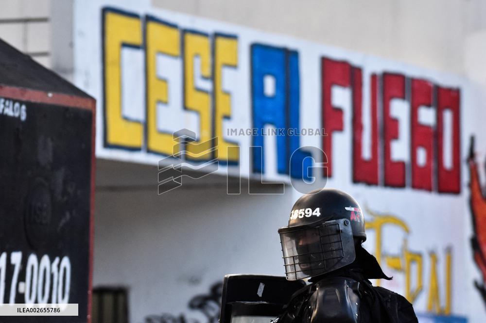 Colombia's National University Clashes