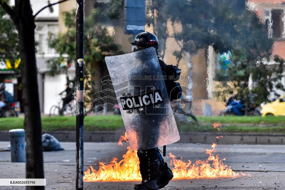 Colombia's National University Clashes