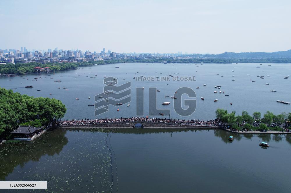 May Day Holiday Economy in China