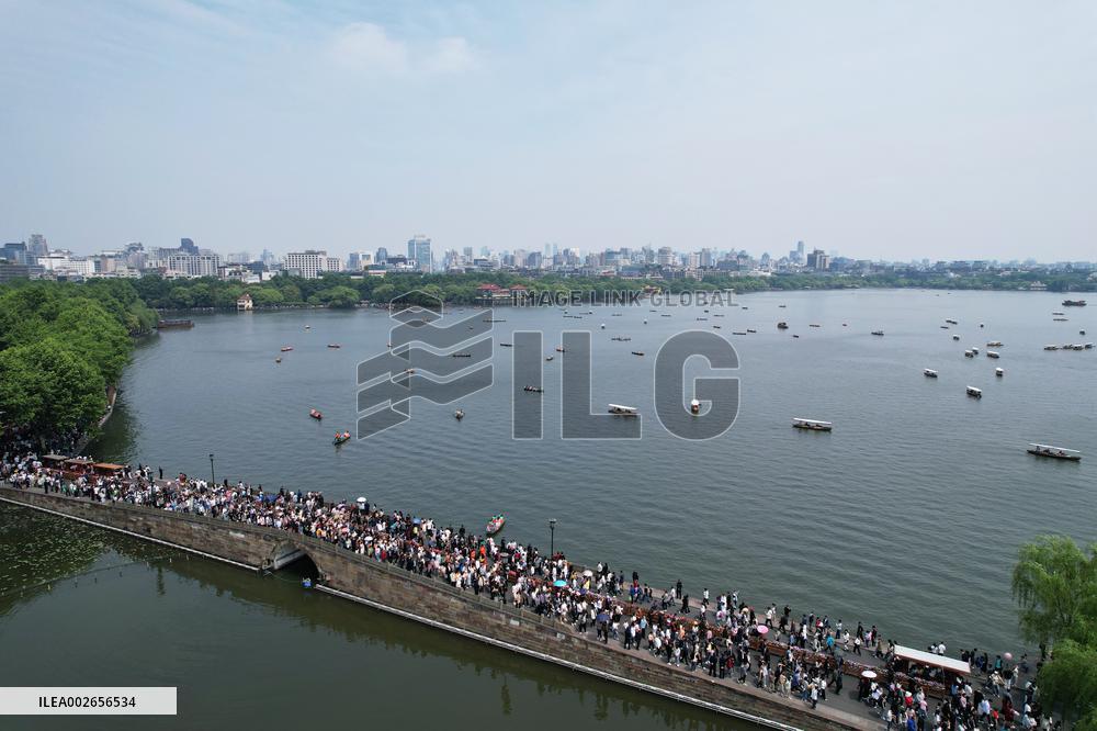 May Day Holiday Economy in China