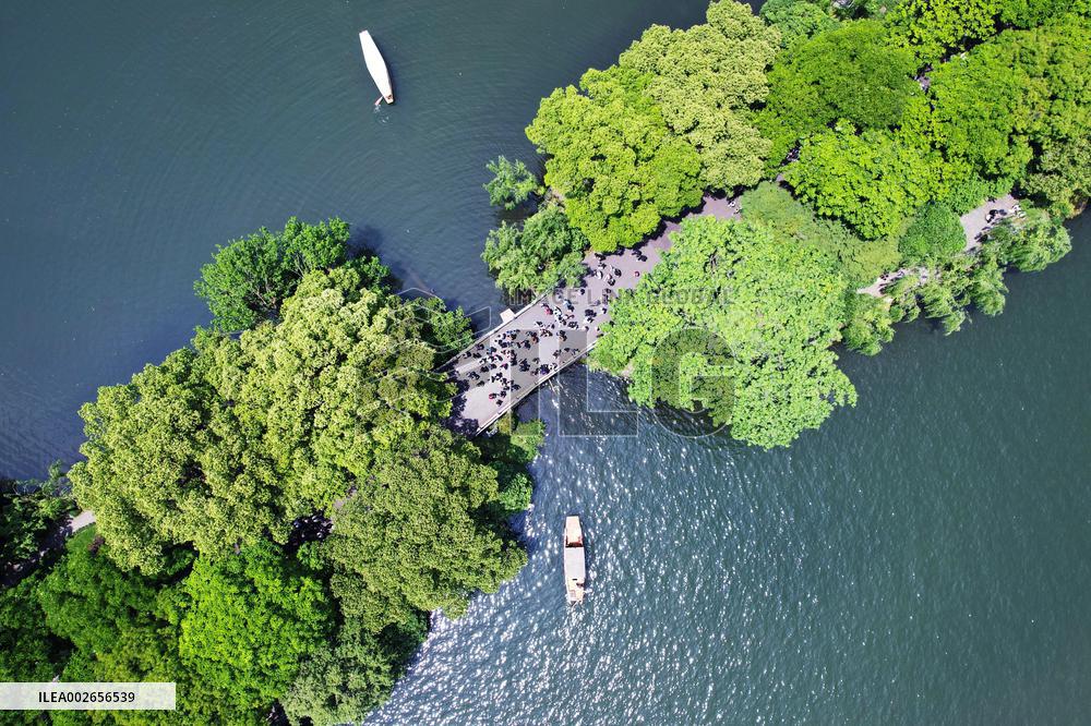 May Day Holiday Economy in China