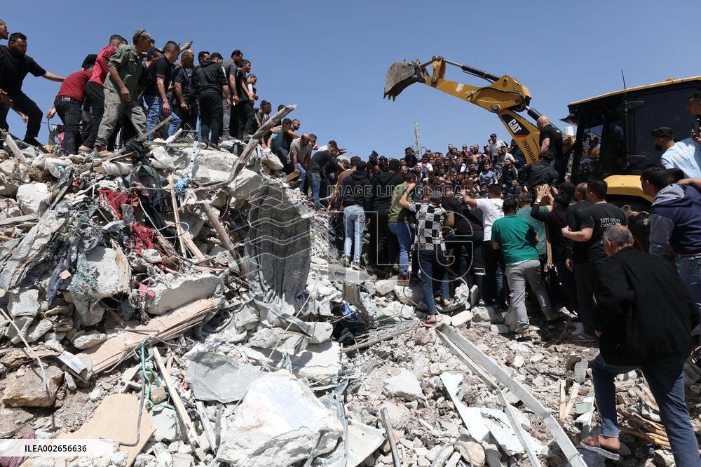 XINHUA PHOTOS OF THE DAY