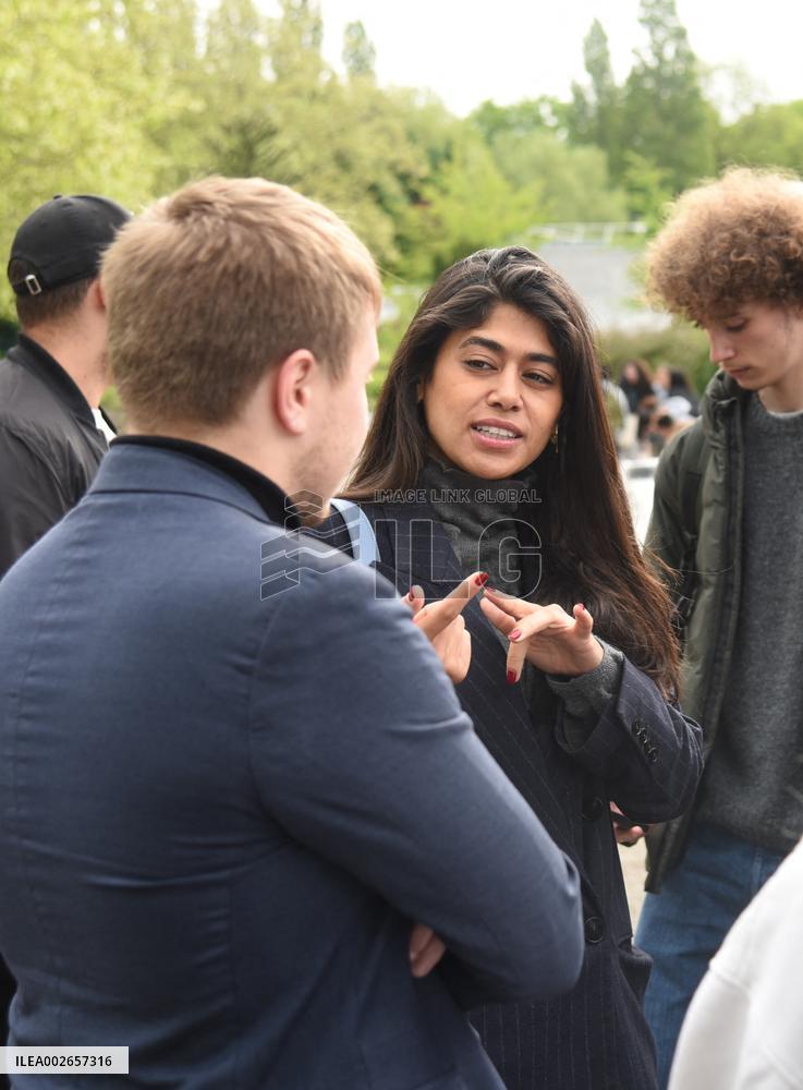 Rima Hassan And Louis Boyard Meets Students - Sevran