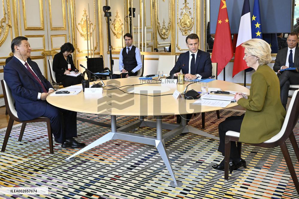 Emmanuel Macron, Xi Jinping And Ursula Von Der Leyen Meet At Elysee - Paris