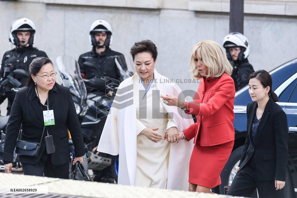 First Ladies Visit The Musee d'Orsay - Paris