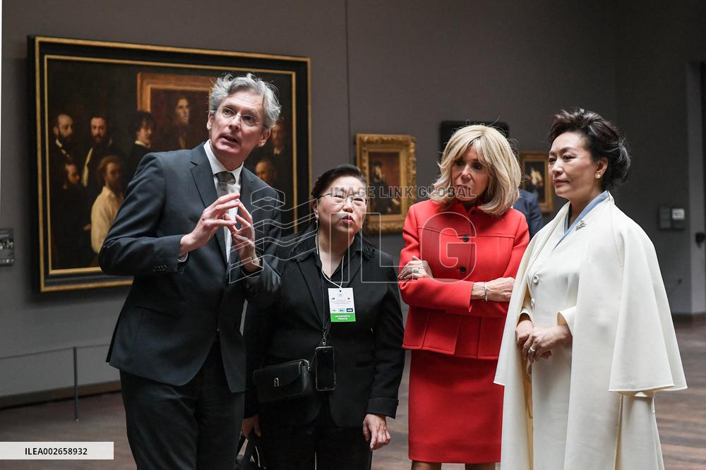 First Ladies Visit The Musee d'Orsay - Paris