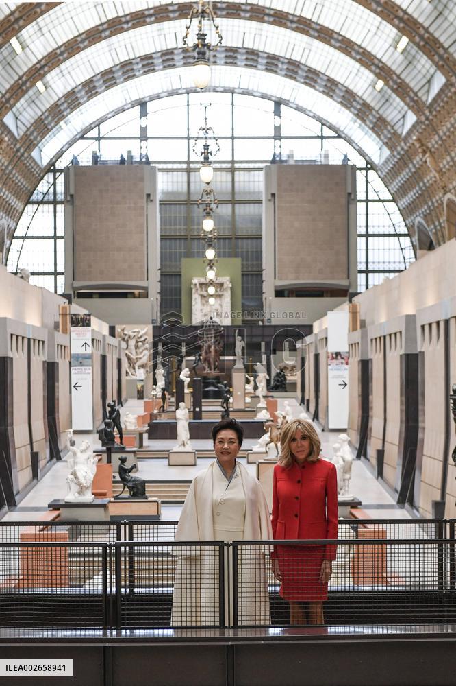 First Ladies Visit The Musee d'Orsay - Paris