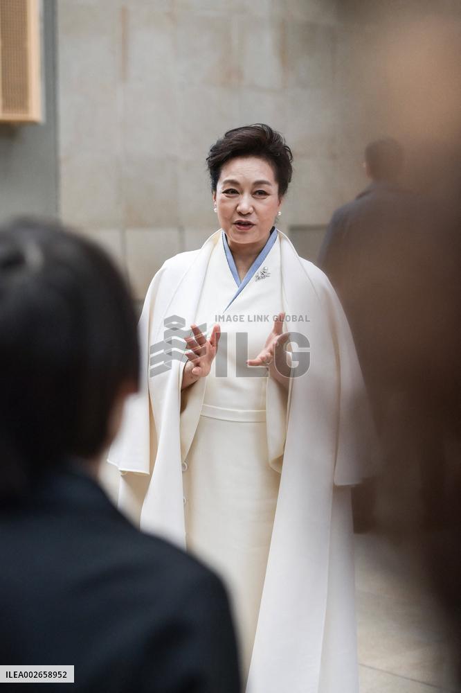 First Ladies Visit The Musee d'Orsay - Paris
