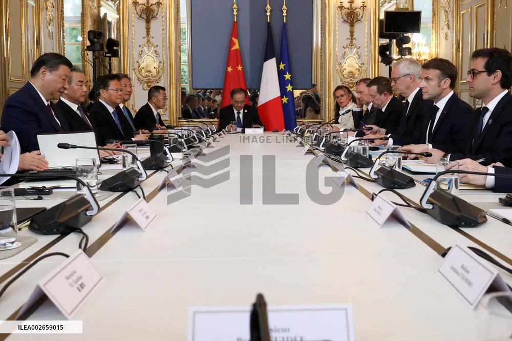 Emmanuel Macron and Xi Jinping Working Session At Elysee Palace - Paris