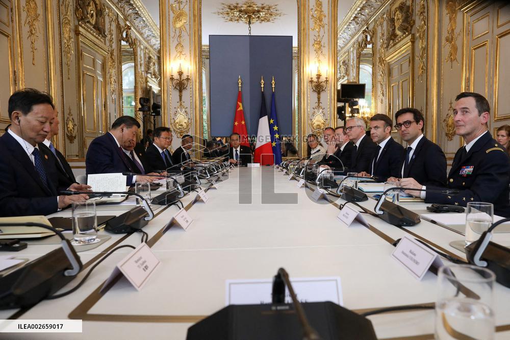 Emmanuel Macron and Xi Jinping Working Session At Elysee Palace - Paris