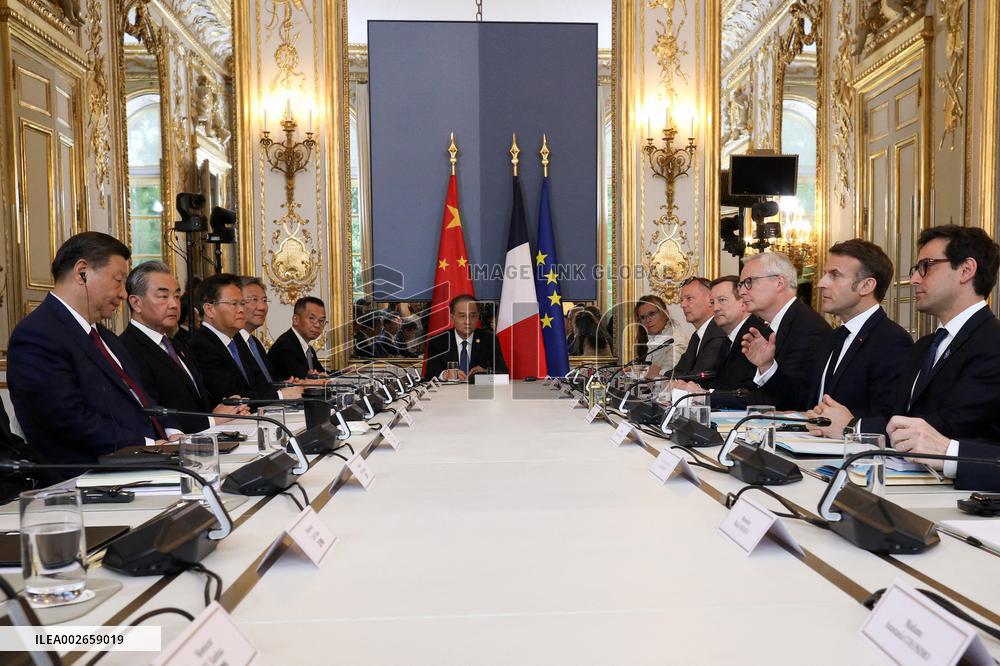 Emmanuel Macron and Xi Jinping Working Session At Elysee Palace - Paris