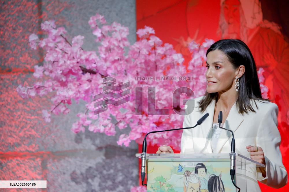 Queen Letizia At Barco De Vapor Awards - Madrid