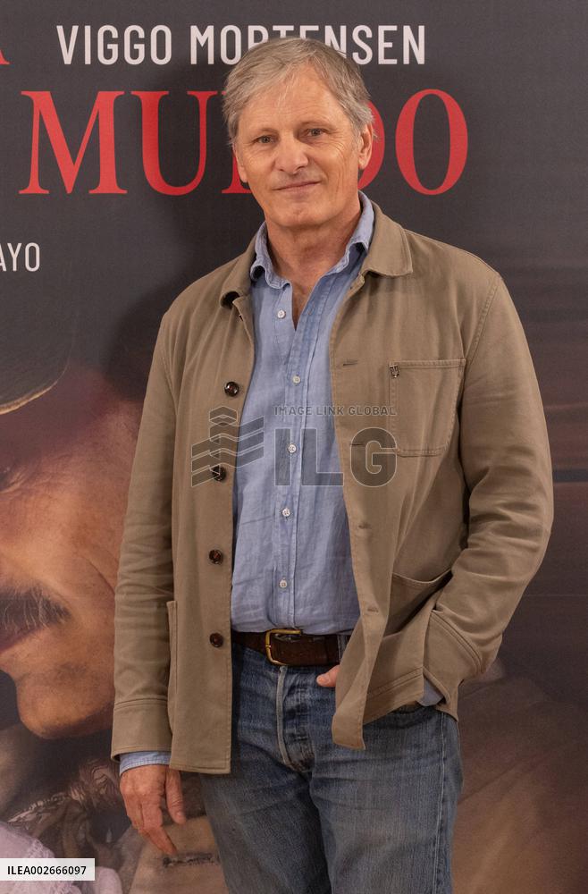 The Dead Don't Hurt Photocell - Madrid