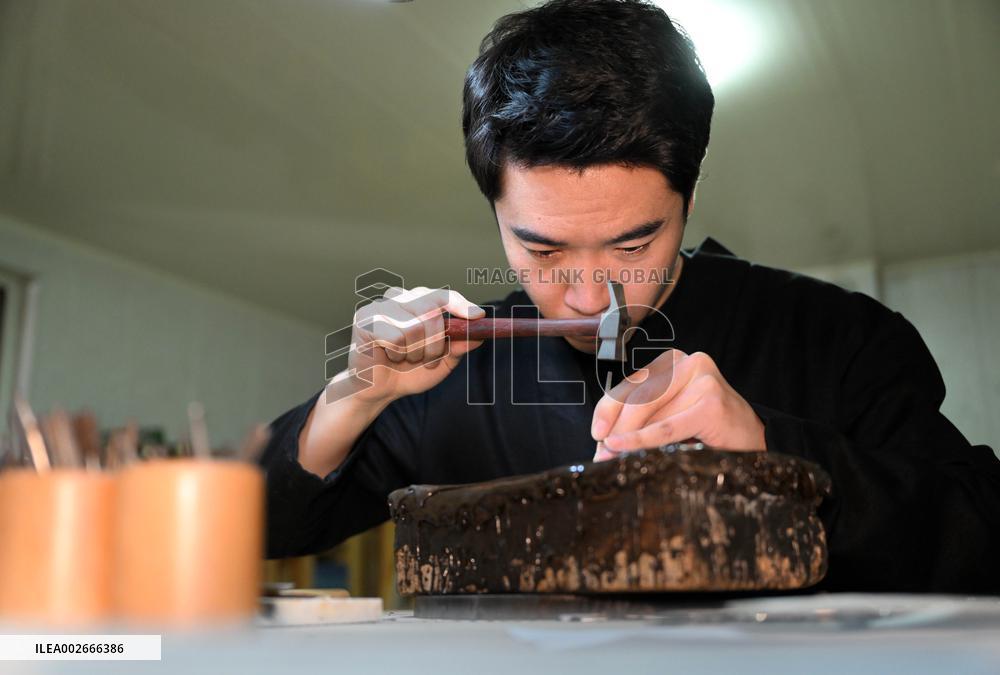 (MASTER OF CRAFTS) CHINA-TIANJIN-MA'S FILIGREE MOSAIC ART-INHERITOR (CN)