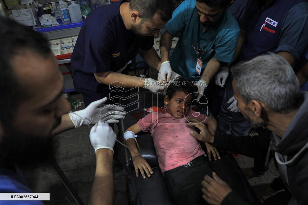MIDEAST-GAZA-RAFAH-INJURED PEOPLE